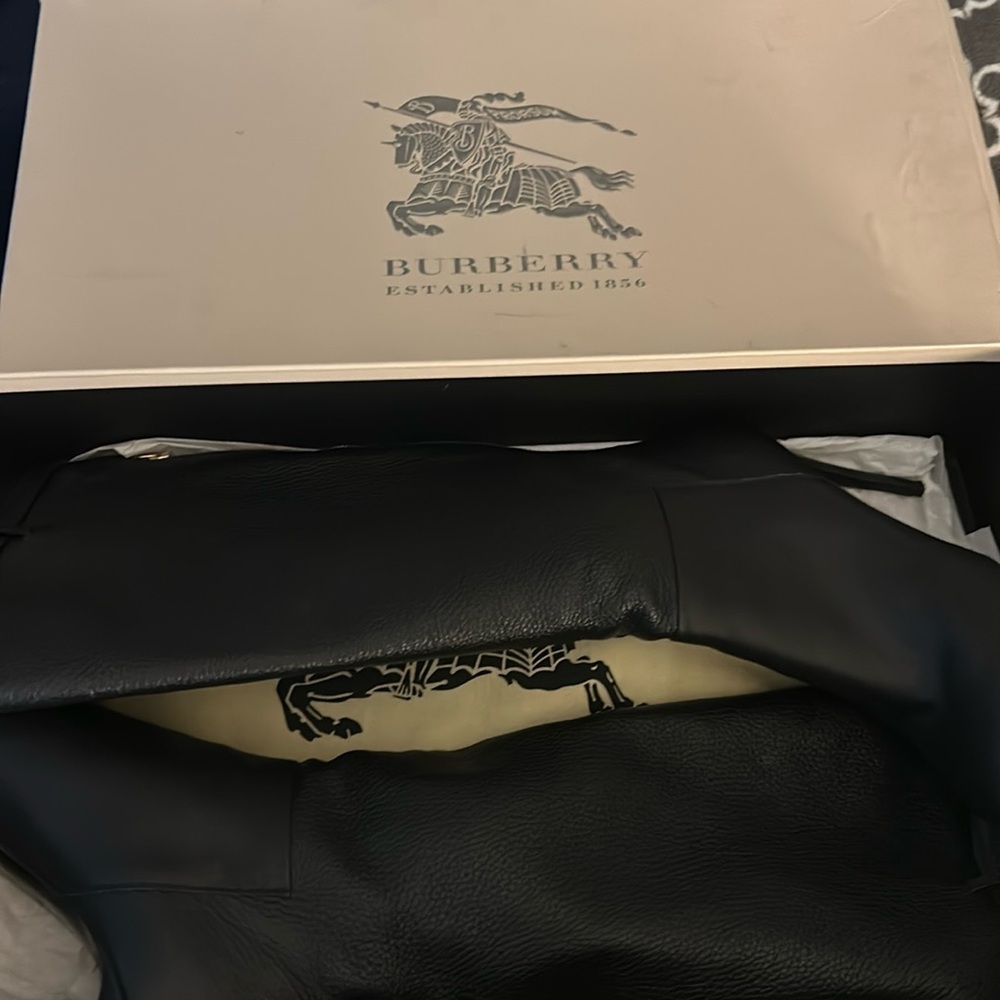 Burberry Heritage Grain Knee High Heel Boots